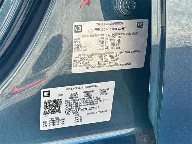 2026 Chevrolet Silverado 2500HD Crew Cab, Standard Bed, WT, 4WD
