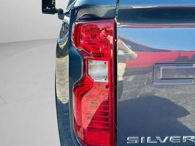 2026 Chevrolet Silverado 2500HD Crew Cab, Standard Bed, WT, 4WD
