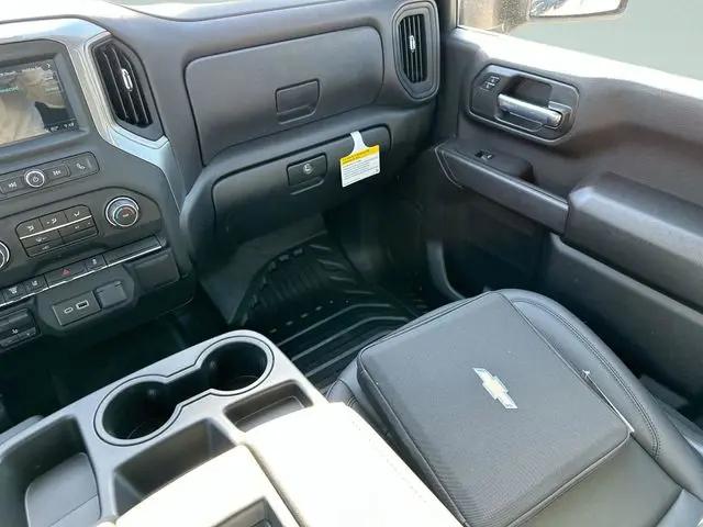 2026 Chevrolet Silverado 2500HD Crew Cab, Standard Bed, WT, 4WD