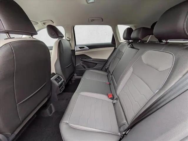 2026 Volkswagen Taos SE