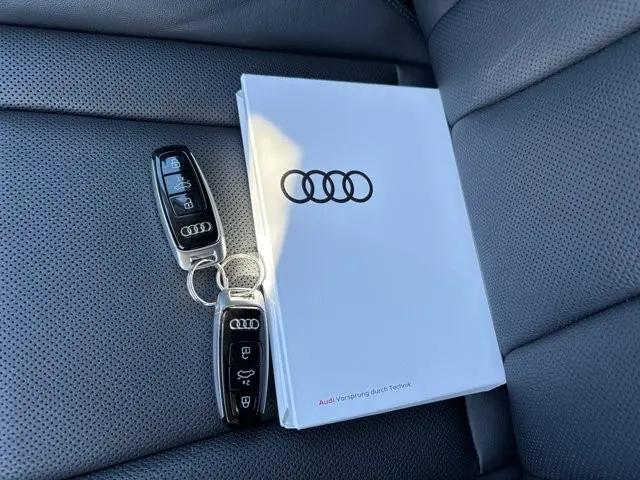2023 Audi Q7 Prestige 55 TFSI quattro Tiptronic