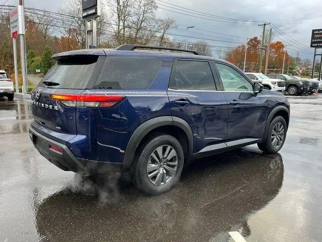 2025 Nissan Pathfinder SV 4WD