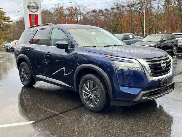 2025 Nissan Pathfinder SV 4WD