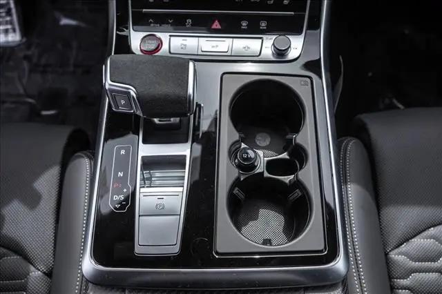 2026 Audi RS Q8 performance quattro tiptronic