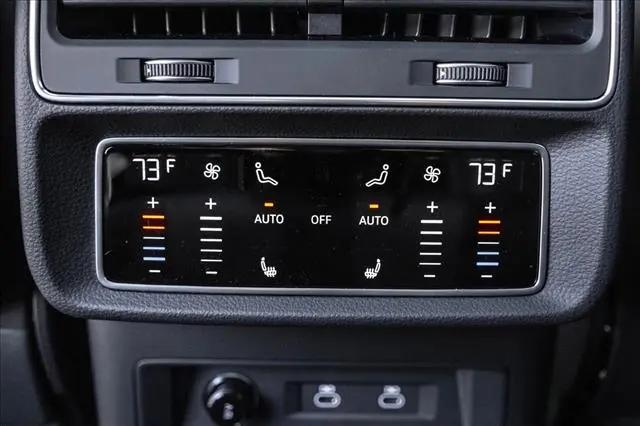 2026 Audi RS Q8 performance quattro tiptronic