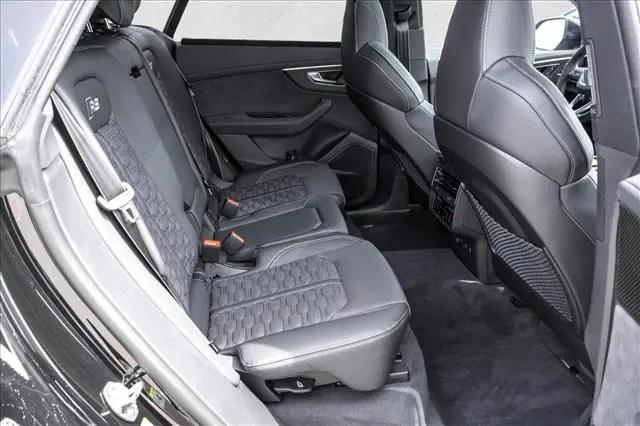 2026 Audi RS Q8 performance quattro tiptronic