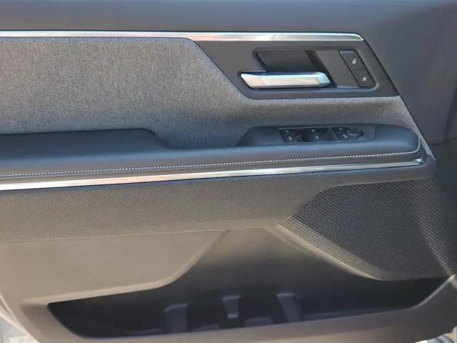 2026 GMC Sierra Standard Range Elevation