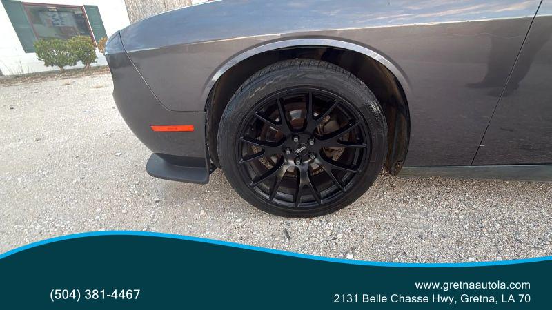 2014 Dodge Challenger SXT