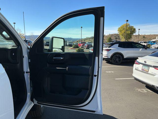2025 Chevrolet Silverado 3500HD 4WD Double Cab Long Bed Work Truck