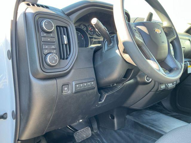 2025 Chevrolet Silverado 3500HD 4WD Double Cab Long Bed Work Truck