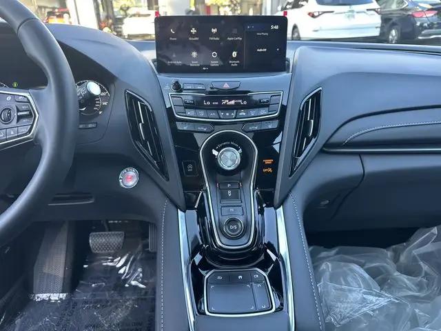 2025 Acura RDX Standard
