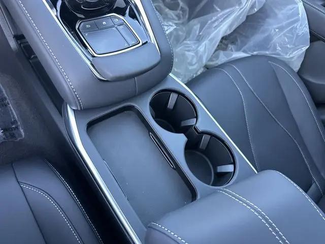 2025 Acura RDX Standard