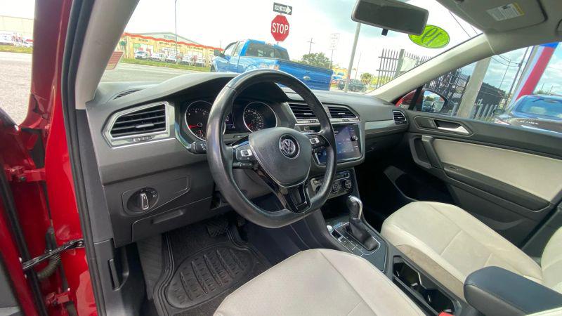 2019 Volkswagen Tiguan 2.0T SEL R-Line
