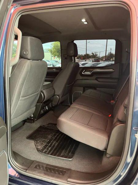 2023 Chevrolet Silverado 1500 2WD Crew Cab Short Bed LT