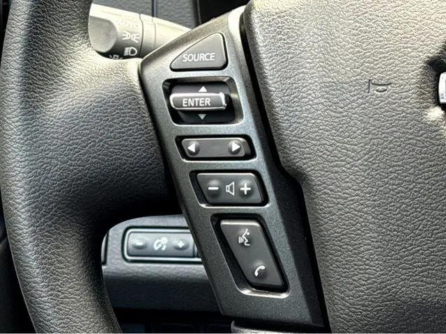 2026 Nissan Frontier Crew Cab SV 4x2