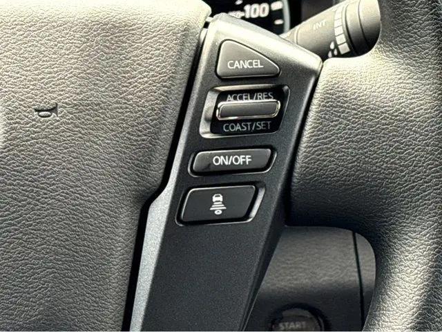 2026 Nissan Frontier Crew Cab SV 4x2