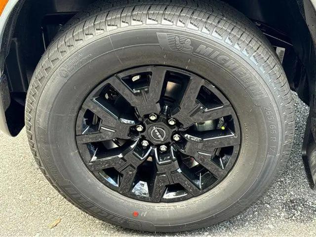 2026 Nissan Frontier Crew Cab SV 4x2