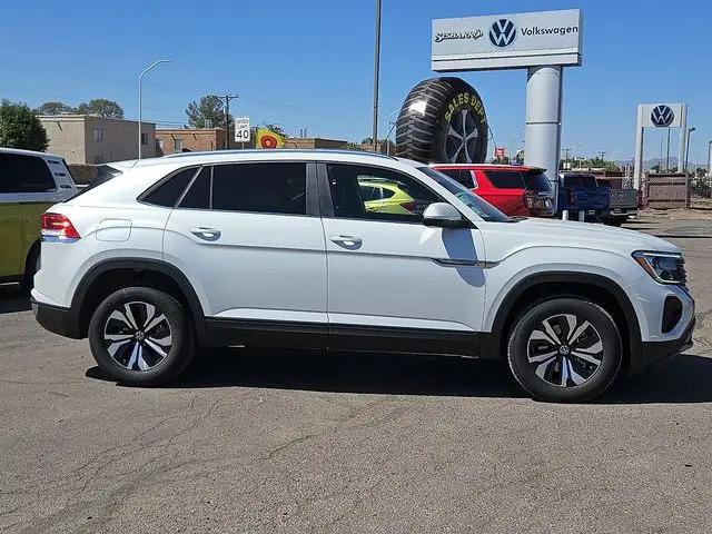 2026 Volkswagen Atlas Cross Sport SE