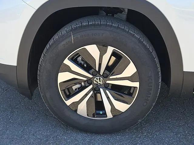 2026 Volkswagen Atlas Cross Sport SE