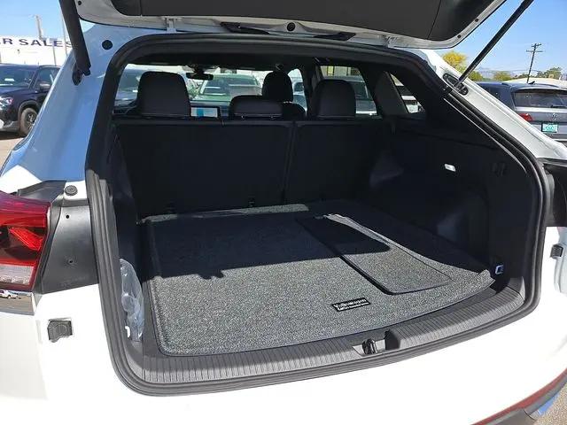 2026 Volkswagen Atlas Cross Sport SE
