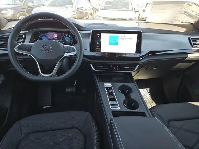 2026 Volkswagen Atlas Cross Sport SE