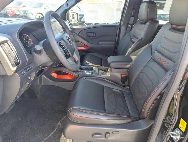 2026 Nissan Frontier Crew Cab PRO-4X 4x4