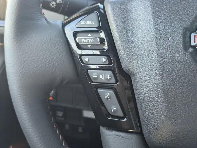 2026 Nissan Frontier Crew Cab PRO-4X 4x4
