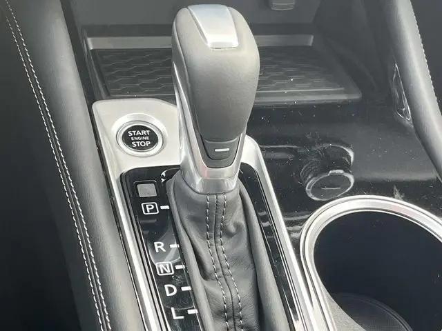 2025 Nissan Altima SL FWD