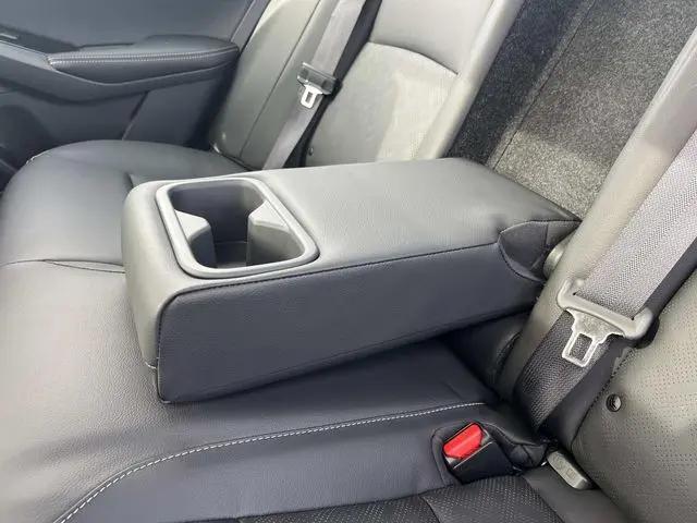 2025 Nissan Altima SL FWD