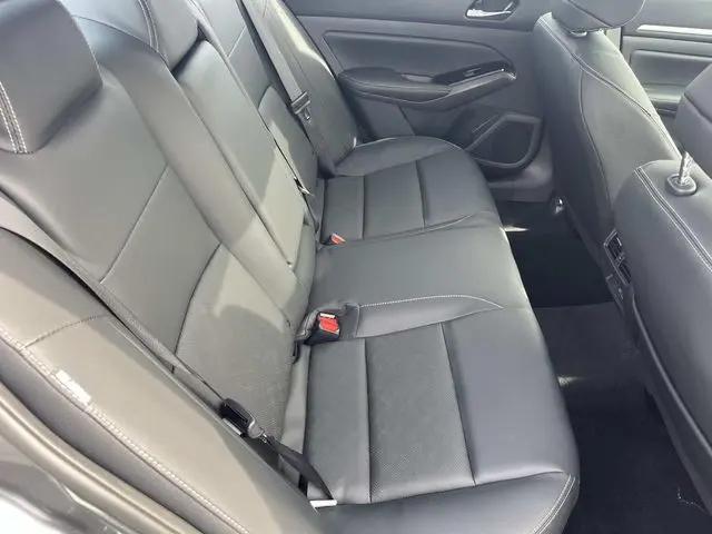 2025 Nissan Altima SL FWD