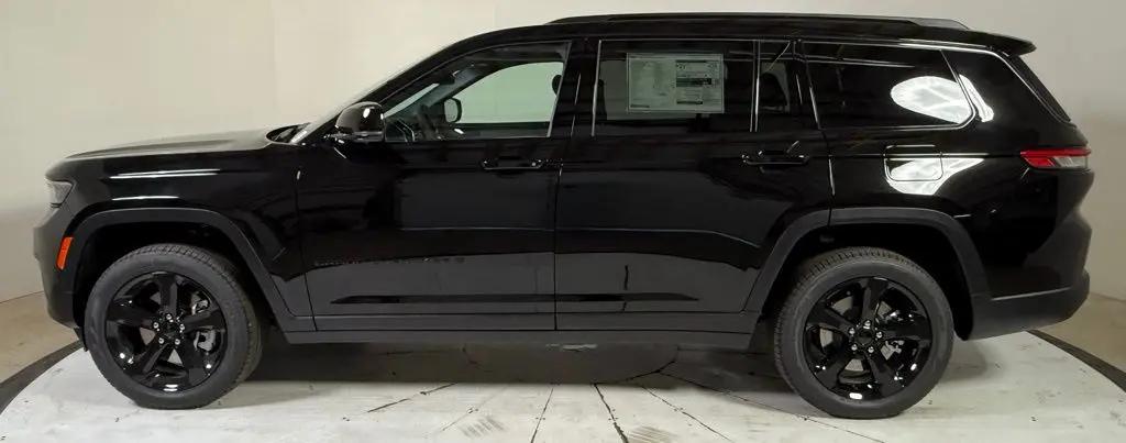 2025 Jeep Grand Cherokee L Limited 4x4