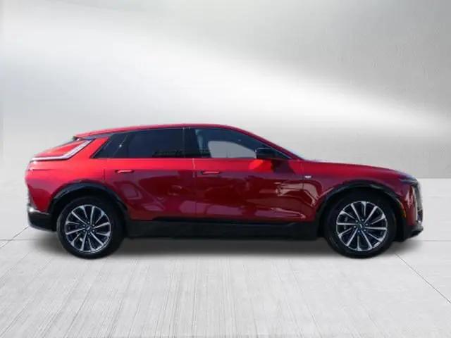 2024 Cadillac iQ Sport w/1SJ