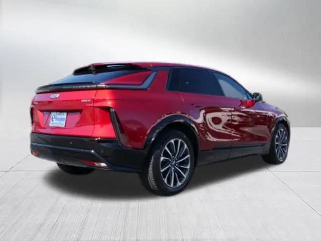 2024 Cadillac iQ Sport w/1SJ