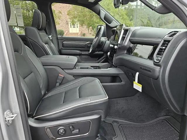 2025 Ram 1500 Limited Crew Cab 4x4 5'7" Box