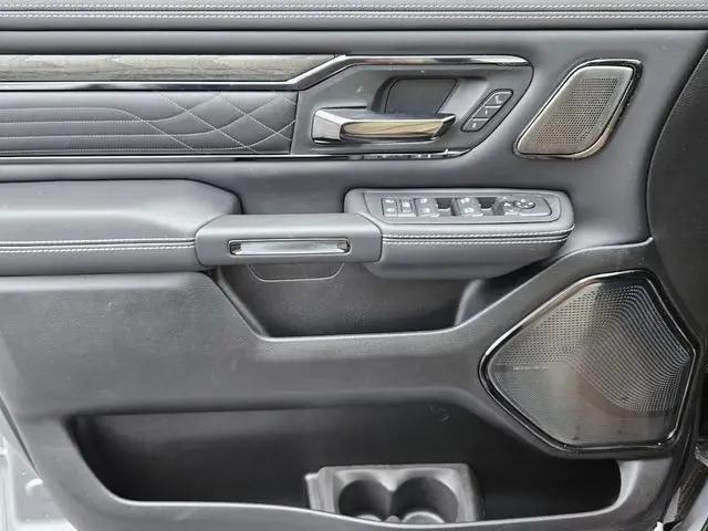 2025 Ram 1500 Limited Crew Cab 4x4 5'7" Box