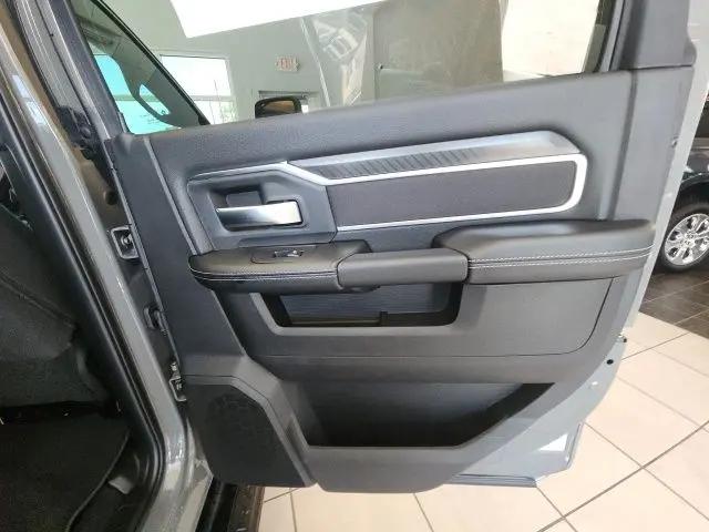 2026 Ram 2500 Big Horn Crew Cab 4x2 6'4" Box