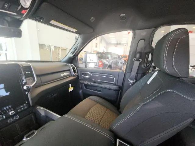 2026 Ram 2500 Big Horn Crew Cab 4x2 6'4" Box