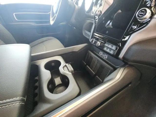 2026 Ram 2500 Big Horn Crew Cab 4x2 6'4" Box