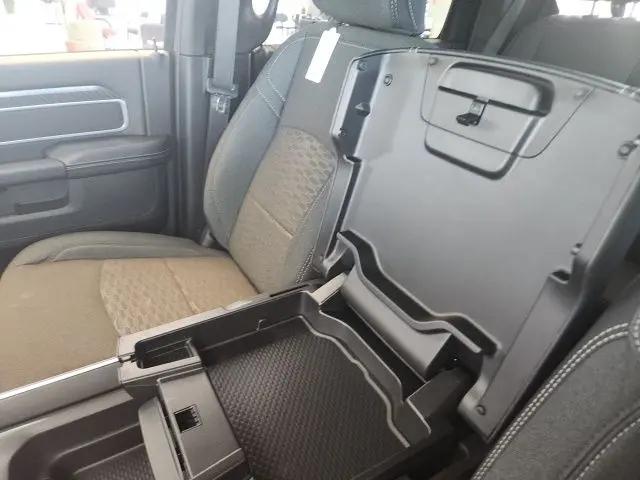 2026 Ram 2500 Big Horn Crew Cab 4x2 6'4" Box