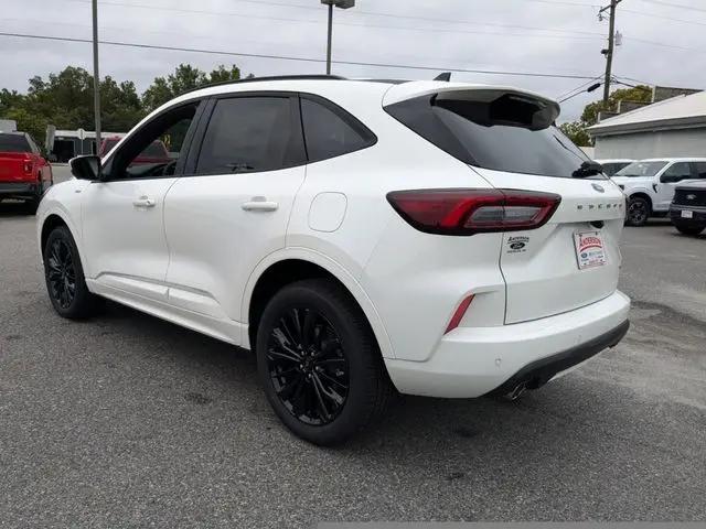2024 Ford Escape ST-Line Elite