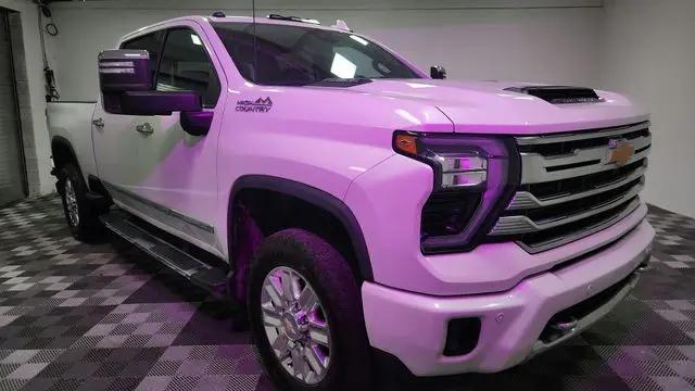 2024 Chevrolet Silverado 2500HD 4WD Crew Cab Standard Bed High Country