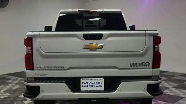 2024 Chevrolet Silverado 2500HD 4WD Crew Cab Standard Bed High Country