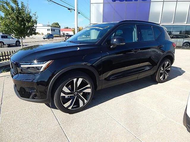 2026 Volvo XC40 B5 Ultra