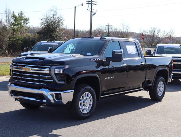 2026 Chevrolet Silverado 3500HD Crew Cab, Standard Bed, LTZ, 4WD