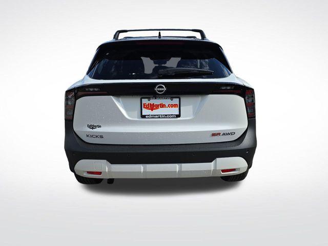 2026 Nissan Kicks SR