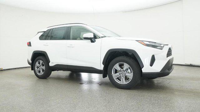 2025 Toyota RAV4 Hybrid XLE
