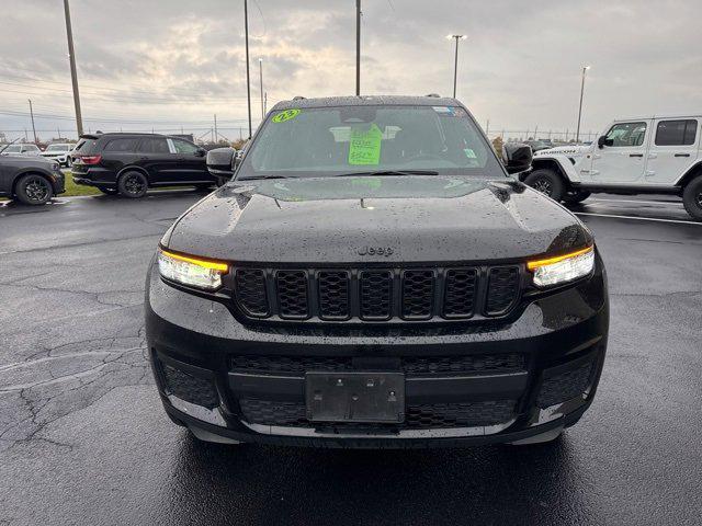 2023 Jeep Grand Cherokee L Altitude 4x4 2023 Jeep Grand Cherokee L Altitude 4x4