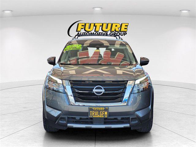2023 Nissan Pathfinder SL 4WD 2023 Nissan Pathfinder SL 4WD