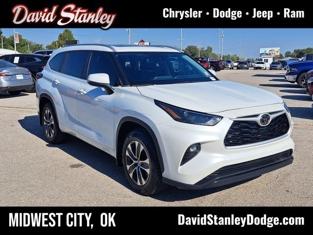 2023 Toyota Highlander XLE 2023 Toyota Highlander XLE