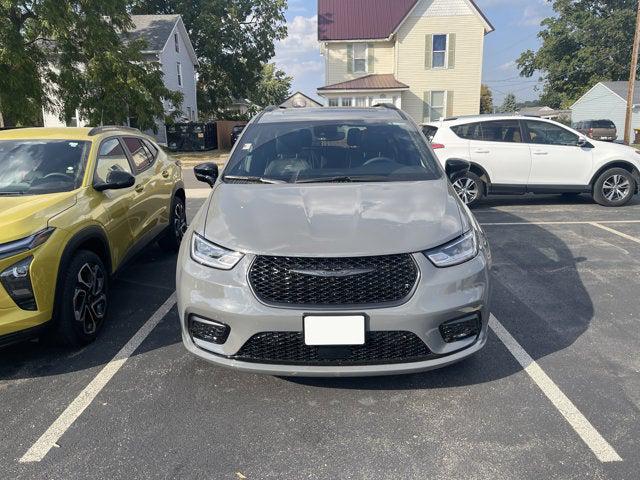 2025 Chrysler Pacifica Limited 2025 Chrysler Pacifica Limited